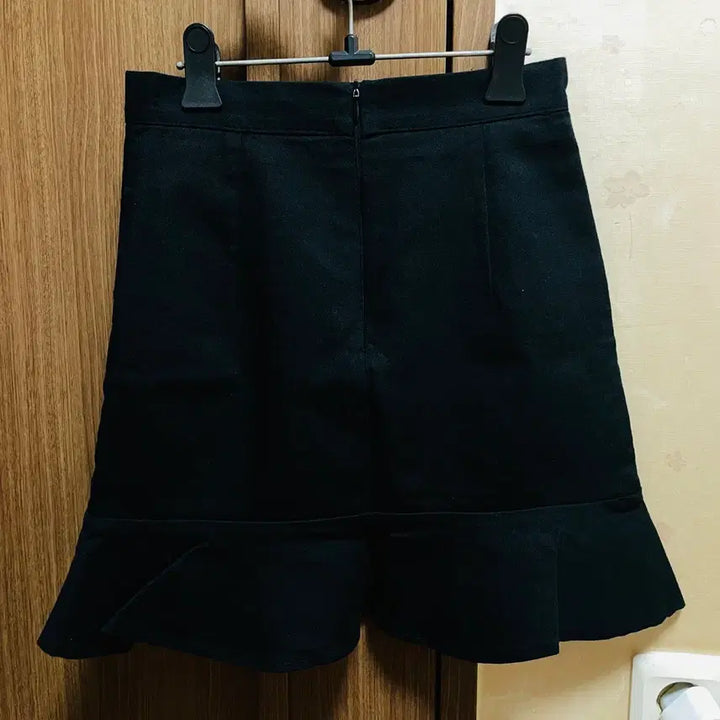 [BUNJANG] Black Frill Mermaid Mini Skirt / 블랙 프릴 머메이드 미니 스커트