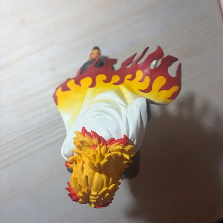 [BUNJANG] Demon Slayer Rengoku Kyojuro Figure / 귀멸의 칼날 렌고쿠 쿄쥬로 피규어