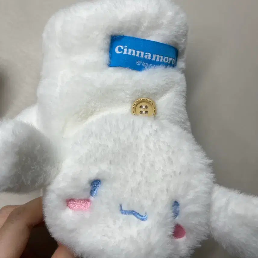 [BUNJANG] Sanrio Cinnamoroll Plush Gloves / 시나모롤 털 장갑 인형 손모아장갑