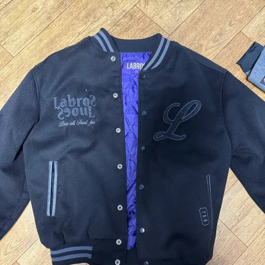 [BUNJANG] Lavlos Varsity Jacket L / 라브로스 바시티 자켓 L