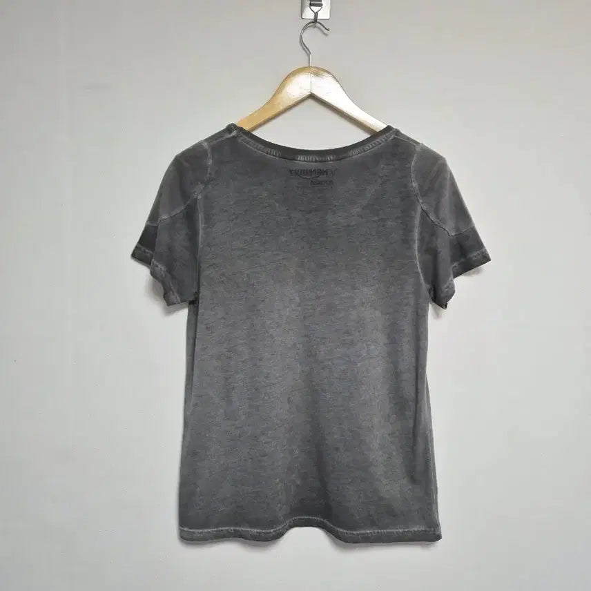 [BUNJANG] Triumph Y2K Vintage Washed T-shirt / 트라이엄프 y2k 빈티지 워싱 티셔츠 Free - T9