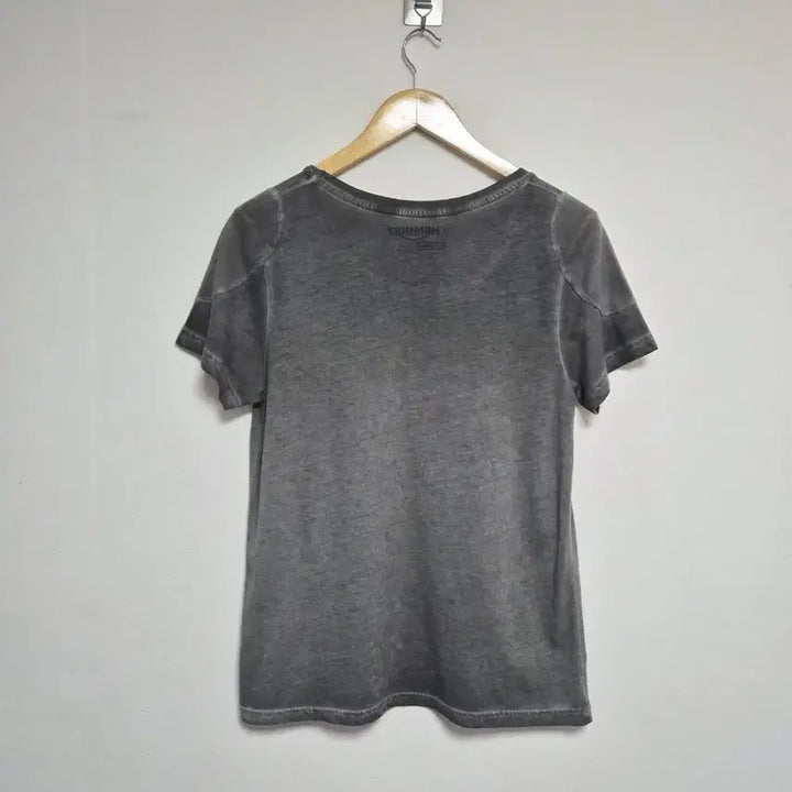 [BUNJANG] Triumph Y2K Vintage Washed T-shirt / 트라이엄프 y2k 빈티지 워싱 티셔츠 Free - T9