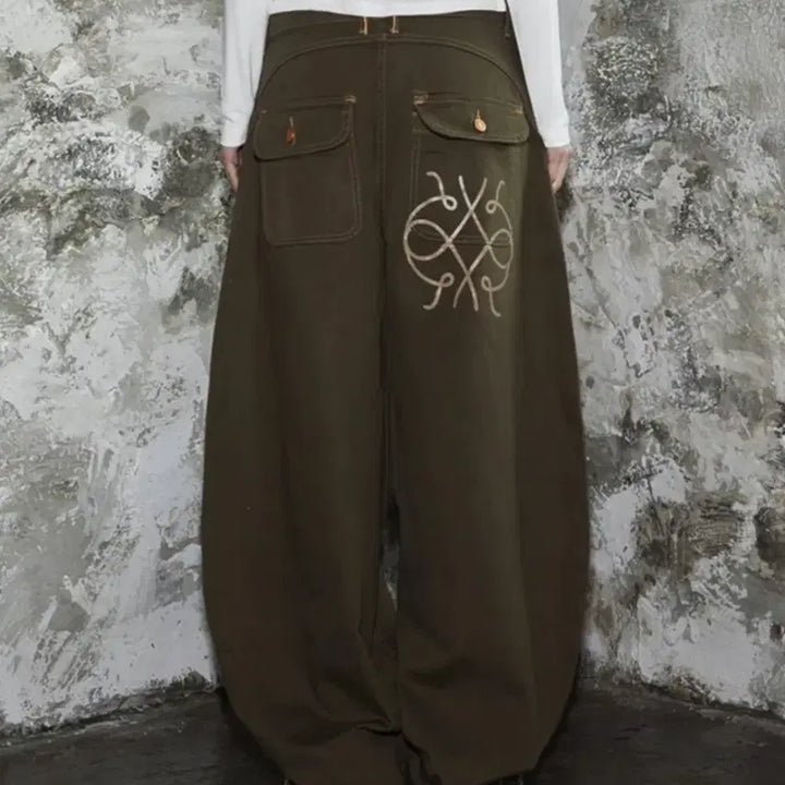 [BUNJANG] Lunakihoo Ethnic Curve Pintuck Cotton Balloon Pants / 루나키후 에스닉 커브 핀턱 코튼 벌룬 팬츠