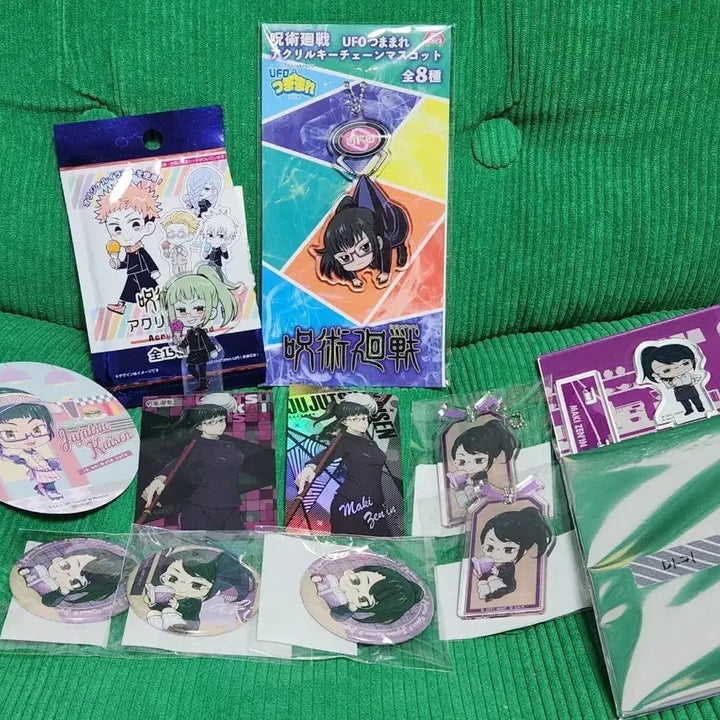 [BUNJANG] Jujutsu Kaisen Maki Acrylic Keychain and Badge Set / 주술회전 굿즈 마키 아크릴 키링 뱃지
