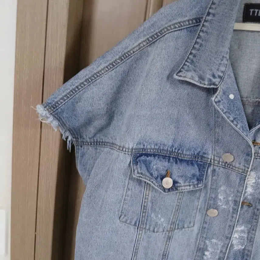 [BUNJANG] TTER Oversized Denim Jacket / TTER 오버핏 반팔 데님 청자켓