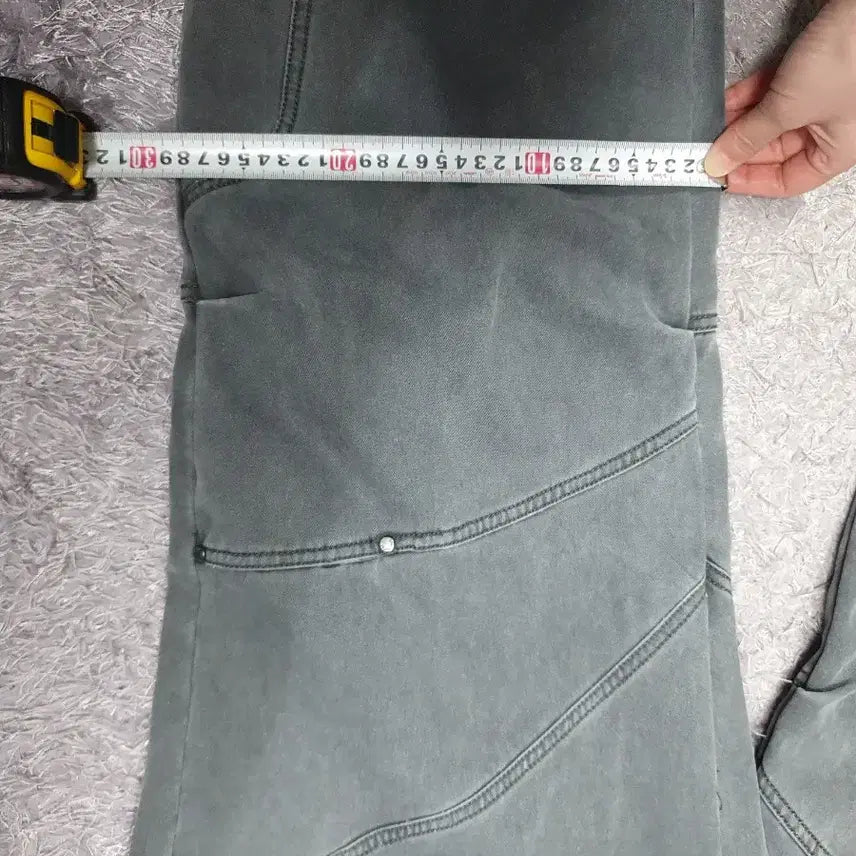 [BUNJANG] Unjimeke Denim Pants Grey Jeans M / 언지미크 바지 가먼트다이 워크 팬츠 그레이 m