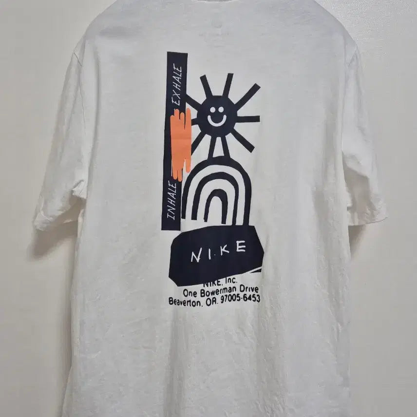 [SOLD OUT] 나이키 인헤일 익스헤일 반팔 티셔츠!최상품!