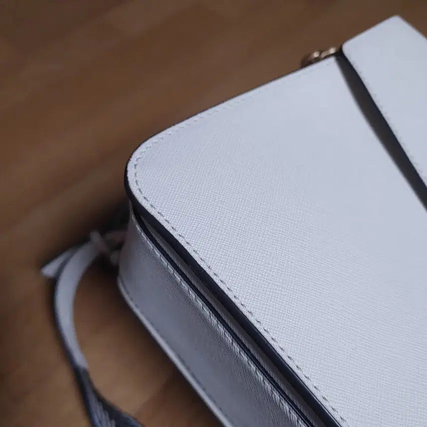 [BUNJANG] Oryany Crossbody Bag / 오야니 크로스백