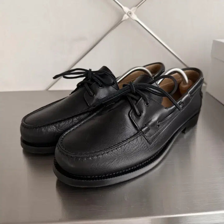 [BUNJANG] Parlour Black Calfskin Deck Shoes / 팔러 덱슈즈 43 Black Calfskin Deck Shoes