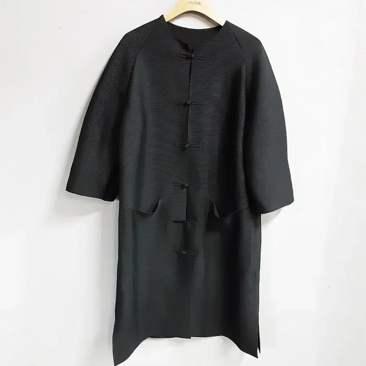 [SOLD OUT] 검정색 플리츠 8부 더플 코트 free