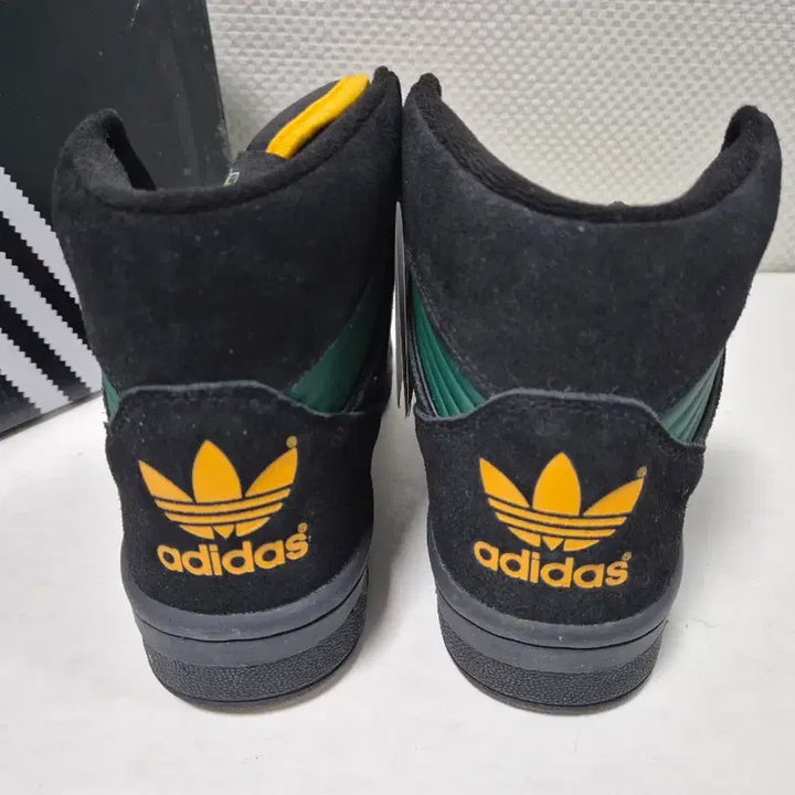 [BUNJANG] Adidas New Sneakers / 250  아디다스 새상품