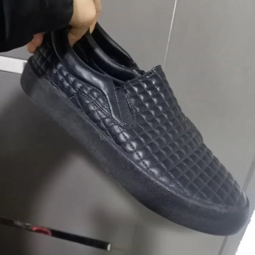 [BUNJANG] Zara Men Black Quilted Slip-on Shoes / 250-255 자라 맨 블랙 퀼팅 남성 슬립온구두 40