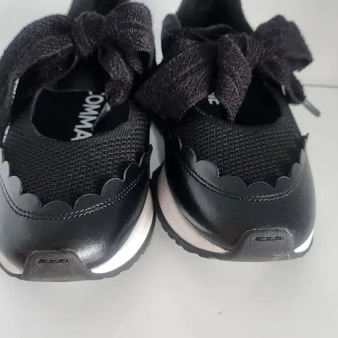 [BUNJANG] Suecomma Bonnie Sandals Sneakers / 슈콤마보니