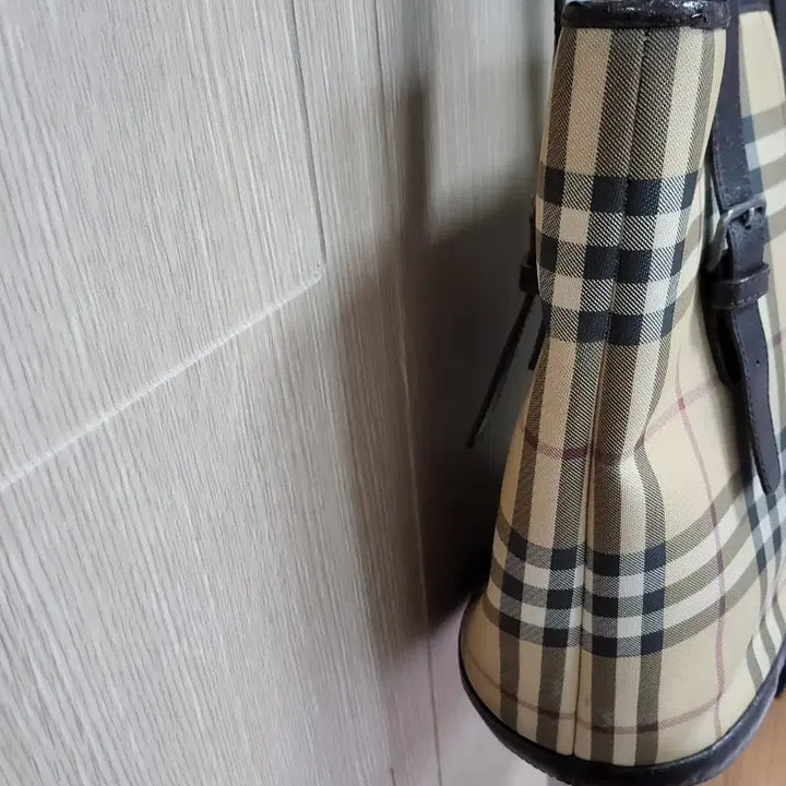 [BUNJANG] Burberry Checkered Shoulder Bag Tote Bag / 버버리 체크 숄더백 토트백