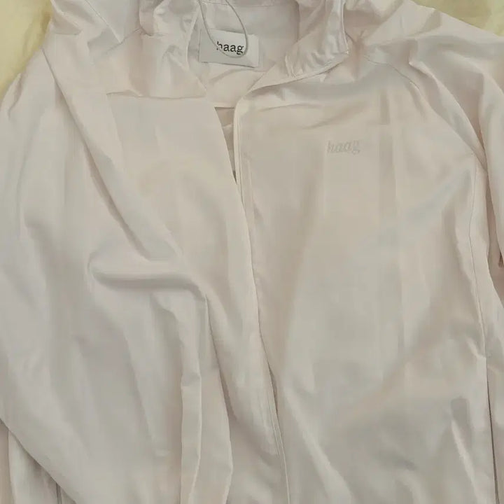 [BUNJANG] Haag Breeze Anorak Windbreaker / 헤이그 a breeze anorak 아노락 바람막이