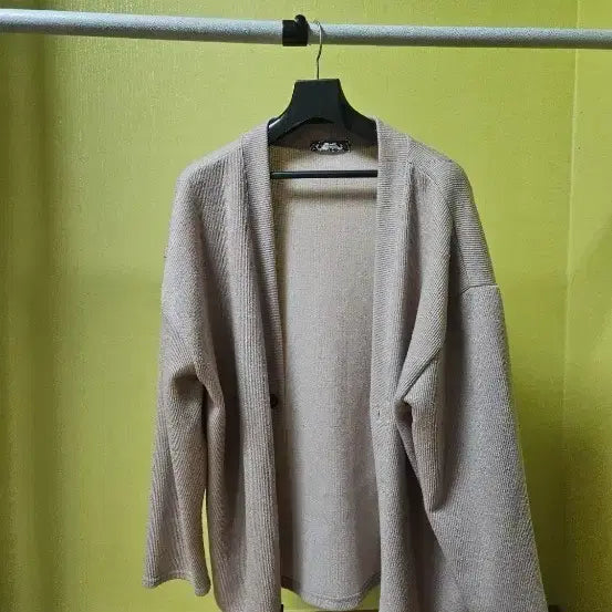 [BUNJANG] Generic Beige Cardigan 100 / 남성 베이지 가디건 100
