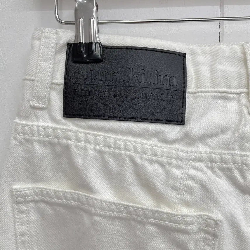 [BUNJANG] e.um.ki.im Minimal Wide White Pants / e.um.ki.im 미니멀 와이드 화이트 팬츠