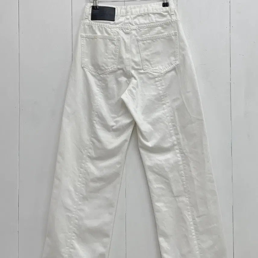 [BUNJANG] e.um.ki.im Minimal Wide White Pants / e.um.ki.im 미니멀 와이드 화이트 팬츠