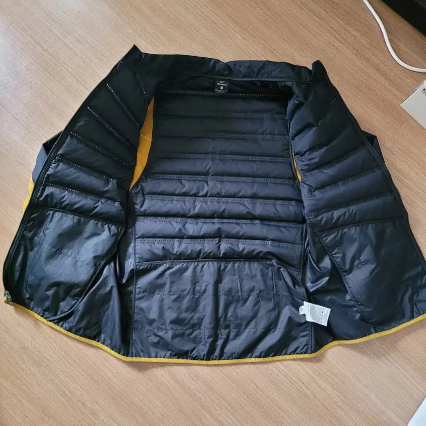 [BUNJANG] Nike GYAKUSOU Aeroloft Lightweight Padded Jacket XL / 나이키 가쿠쇼우 Aeroloft 경량 패딩 (해외)XL