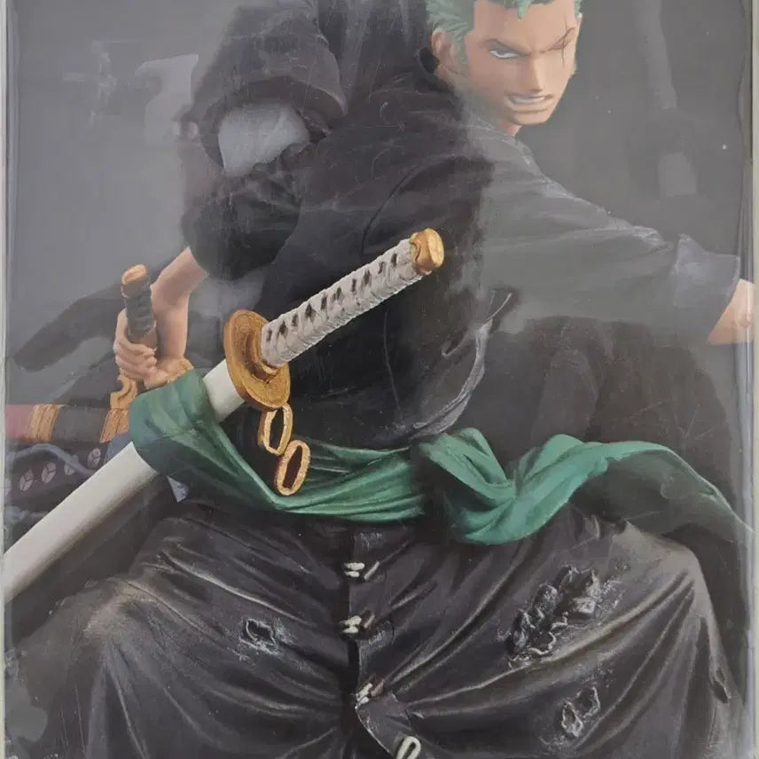 [BUNJANG] Banpresto Roronoa Zoro Special Color Figure / [미개봉 새상품]반프레스토 원피스 조형이야기 롤로노아 조로(스페셜 컬러)