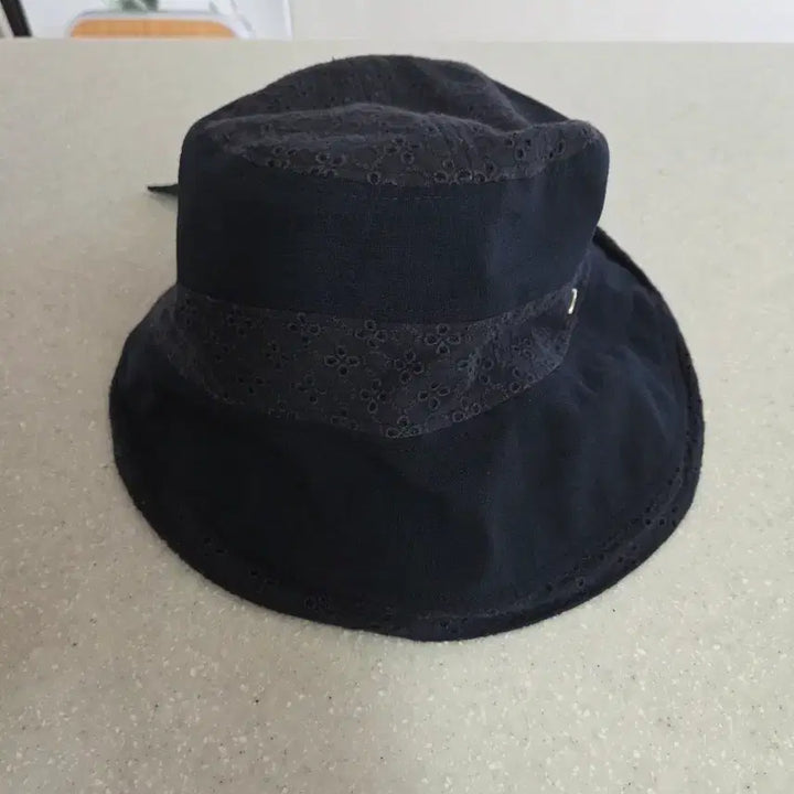 [BUNJANG] Olivia Lauren Duani Bucket Hat / 올리비아로렌 두아니 버킷햇