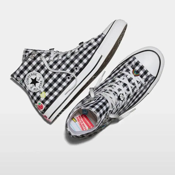 [BUNJANG] Converse Sanrio Characters Chuck Taylor All Star Picnic Black Sneakers / 컨버스 X 산리오캐릭터즈 척테일러 올스타 피크닉 블랙