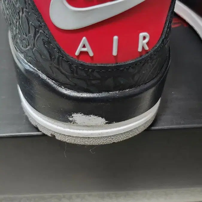 [BUNJANG] Nike Jordan 3 Retro Tinker Hatfield Sneakers / [290] 조던3 레트로 팅커 햇필드