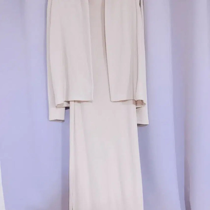 [BUNJANG] Beige Midi Dress and Cardigan Set / 베이지 수입 반팔 미디 원피스 가디건 세트