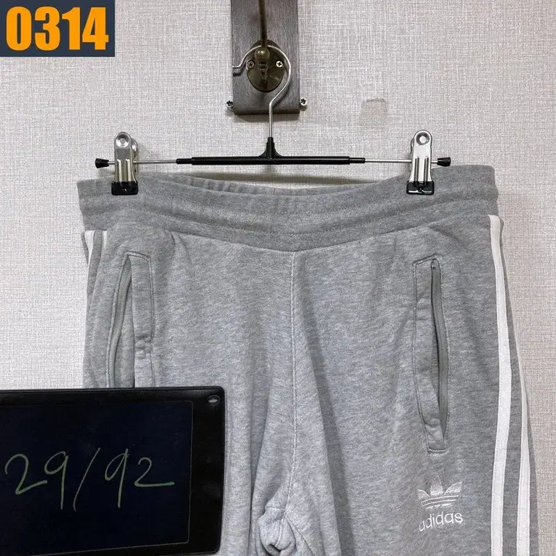 [BUNJANG] Adidas Training Pants (Size 29) / 29사이즈 ADIDAS 아디다스 트레이닝 팬츠 운동바지