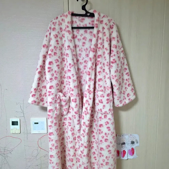 [BUNJANG] Pink Leopard Print Shower Robe Gown / 미착용 새상품 핑크 레오파드 여성 프리사이즈 샤워 로브가운 원피스 봄옷