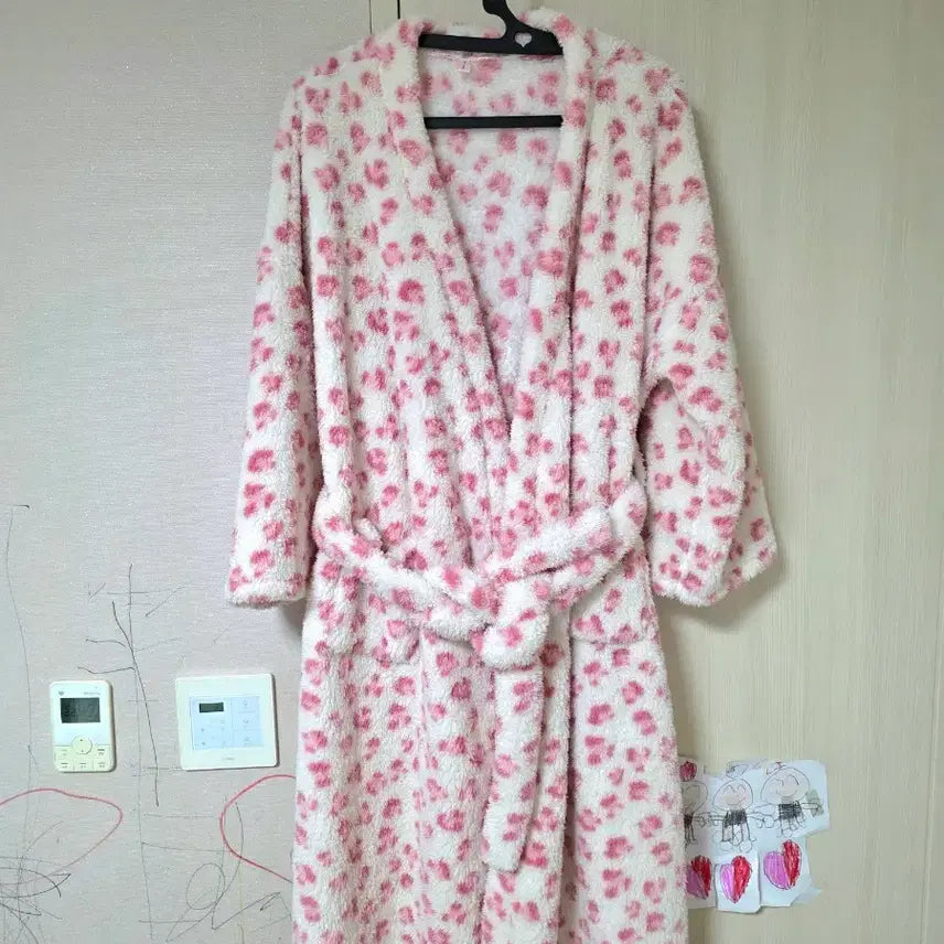 [BUNJANG] Pink Leopard Print Shower Robe Gown / 미착용 새상품 핑크 레오파드 여성 프리사이즈 샤워 로브가운 원피스 봄옷