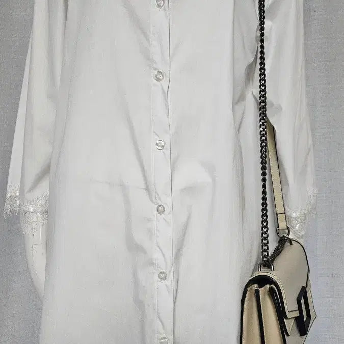 [BUNJANG] White Lace Hem Point Shirt Dress / 흰색 레이스 밑단 포인트 셔츠 원피스..반품 54 길이 92