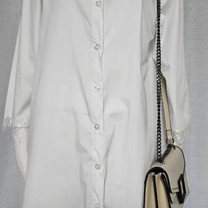 [BUNJANG] White Lace Hem Point Shirt Dress / 흰색 레이스 밑단 포인트 셔츠 원피스..반품 54 길이 92