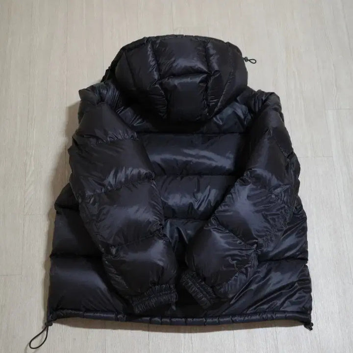 [BUNJANG] Remi Relief Padded Jacket Black L / 레미릴리프 패딩 블랙 L사이즈