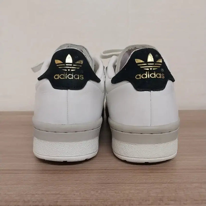 [BUNJANG] Adidas Rivalry 86 Low Leather Sneakers (255) / 남성 아디다스 라이벌리 86 로우 가죽 스니커즈, 운동화 (255)