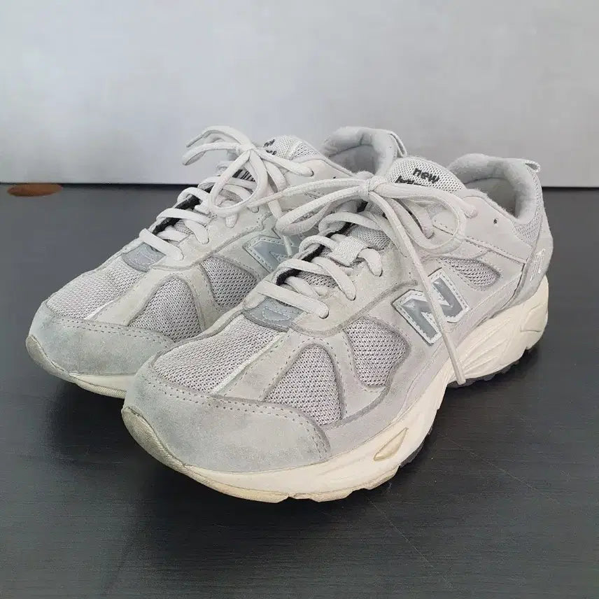 [BUNJANG] New Balance 878 Calm Taupe (230) Sneakers / 뉴발란스 878 Calm Taupe (230)