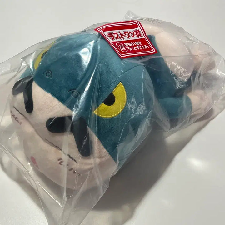 [SOLD OUT] 짱구 이치방쿠지 라스트원 엉덩이괴수 인형 제일복권