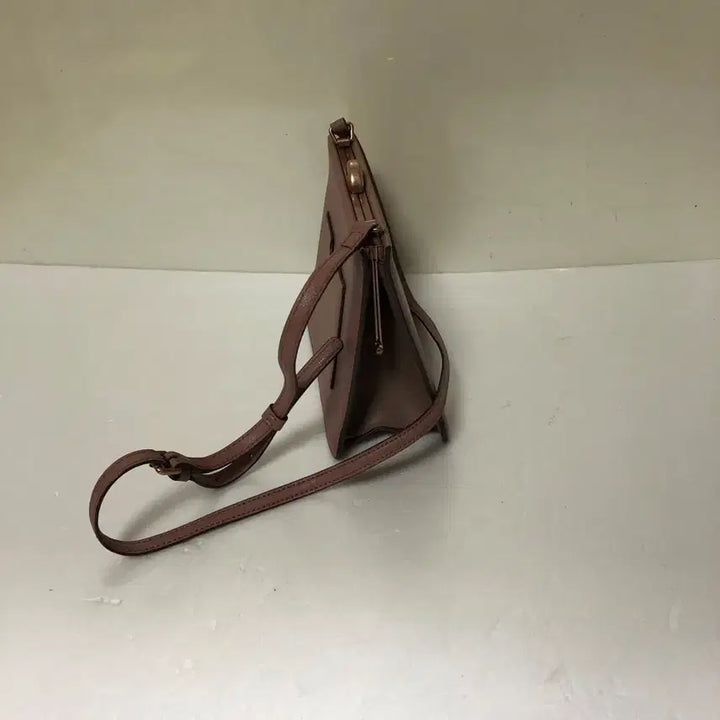 [BUNJANG] J.ESTINA Crossbody Bag / 제이에스티나 크로스백@9904