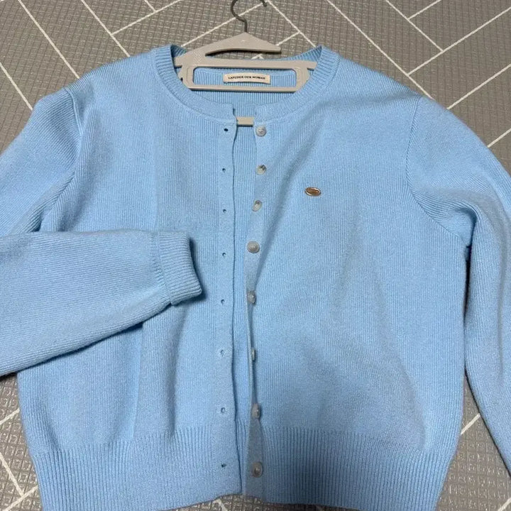 [SOLD OUT] 라퍼지 우먼 라운드가디건 하늘소라