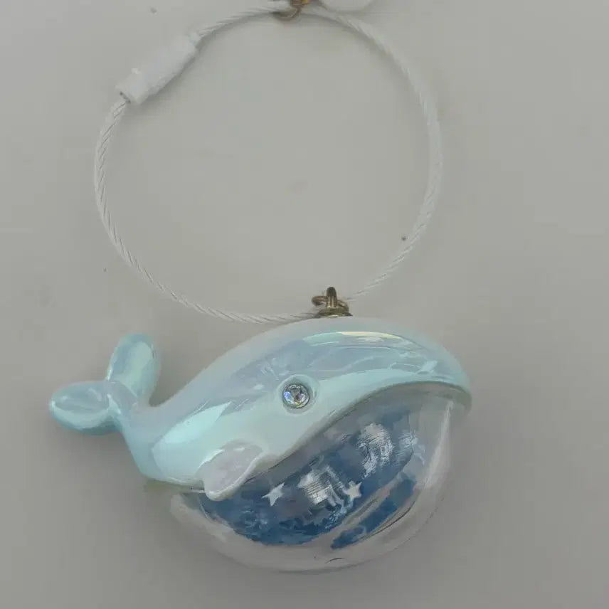 [BUNJANG] Dangabi Perfume Whale Keyring / 당아비분향니 고래키링 판매합니다! 주익연 장묘이 중드