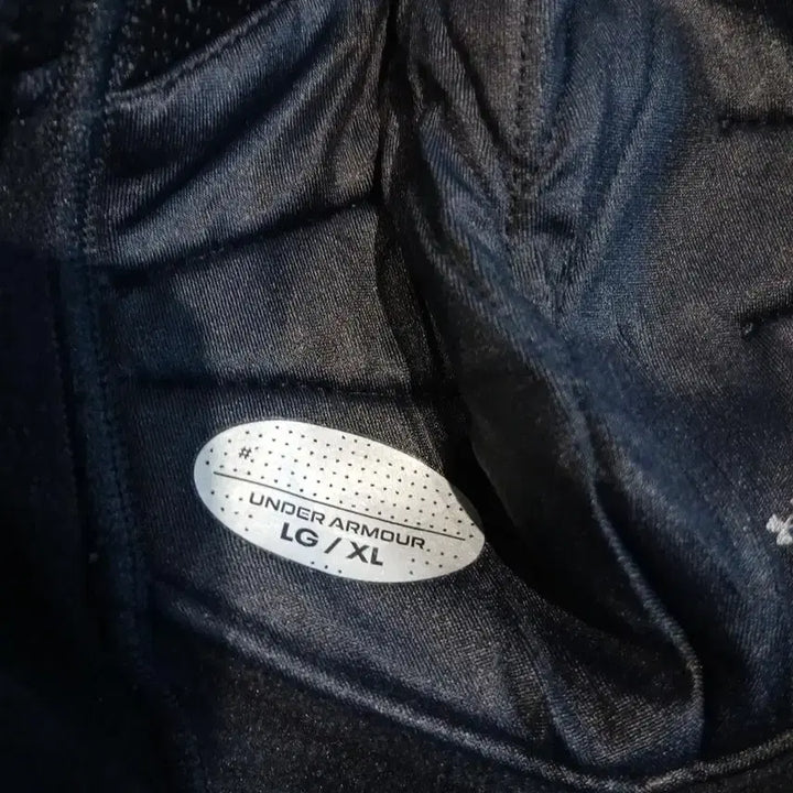 [BUNJANG] Indian Aging Black Inner Quilted Padded Lambskin Jacket / 언더아머 스포츠 블랙 실버 로고 플리스 게이터 기능성 져지 기모 마스크
