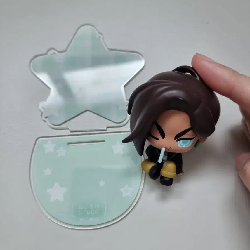 [BUNJANG] A-STE Ivan/HyunA Acrylic Stand Figure / 에이스테 아크릴 스탠드 피규어 이반/현아