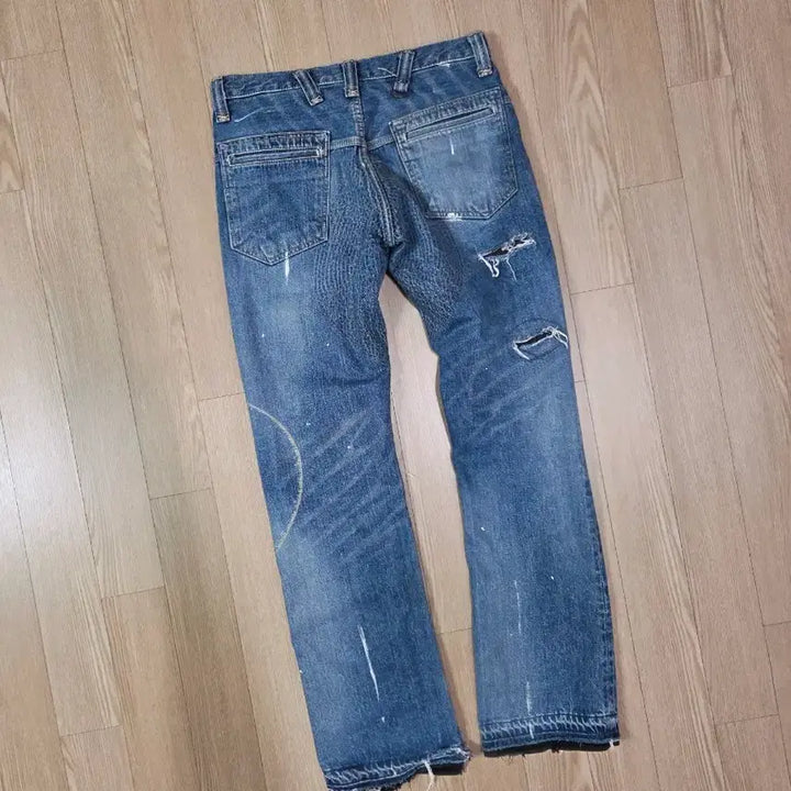 [BUNJANG] HOO KOO JAPAN Distressed Denim Pants / HOO KOO JAPAN 블루 디스트로이드 데님 팬츠