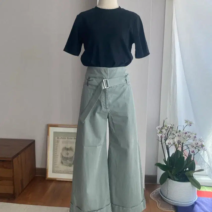 [BUNJANG] PESERICO Crop Cotton Slacks / PESERICO 페세리코 크롭 코튼슬랙스(40)