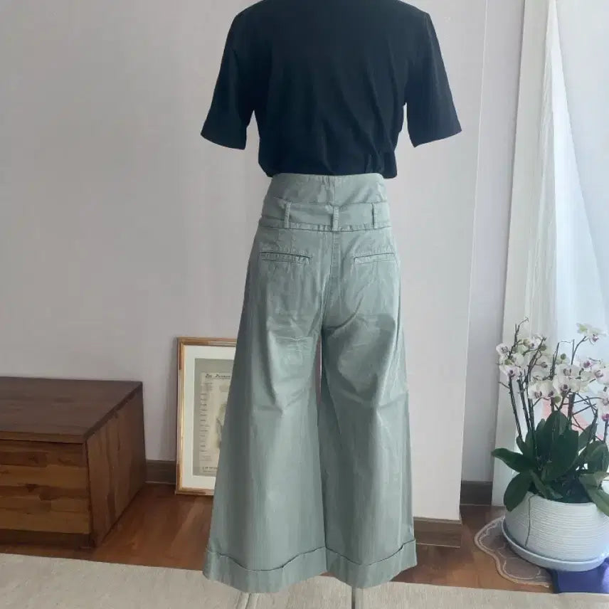 [BUNJANG] PESERICO Crop Cotton Slacks / PESERICO 페세리코 크롭 코튼슬랙스(40)