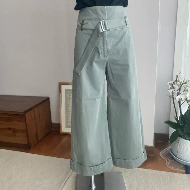 [BUNJANG] PESERICO Crop Cotton Slacks / PESERICO 페세리코 크롭 코튼슬랙스(40)