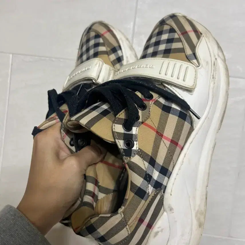 [BUNJANG] Burberry Sneakers 265mm / 정품 버버리운동화265