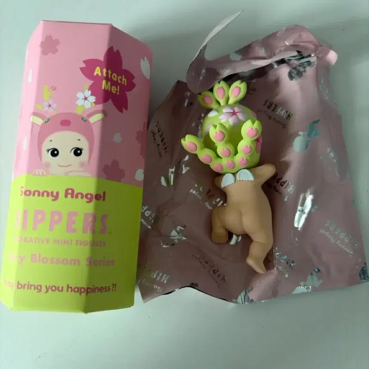 [BUNJANG] Sonny Angel Cherry Blossom Peacock Figure / 소니엔젤 히퍼 체리블라썸 공작 판매
