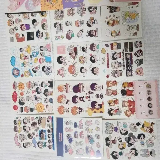 [BUNJANG] Haikyuu Stickers and Transparent Photocard Bundle / 하이큐 스티커 및 ㄹㅁㅁ 투명 포카 일괄