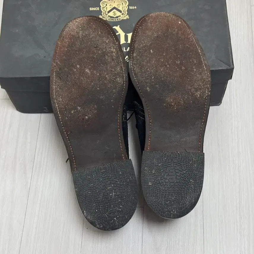 [SOLD OUT] 알든 Alden 언라인드 처카 부츠 14968 8.5E